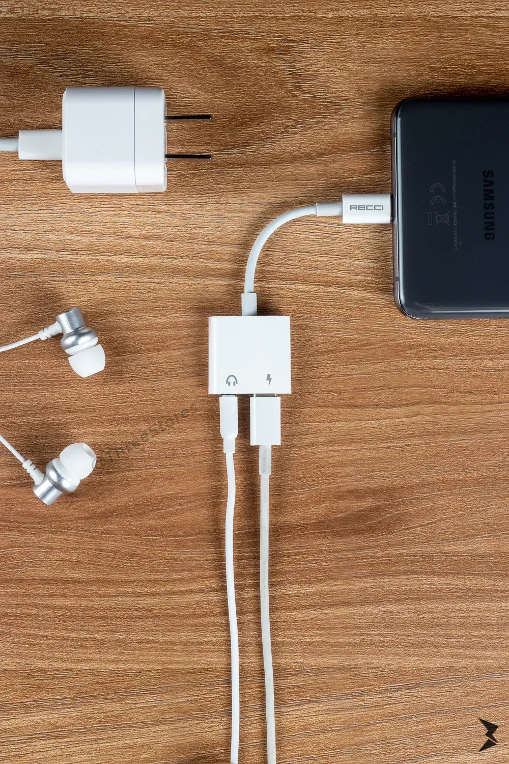 Recci Converter 2 in 1 Type-C To Type-C +3.5 RDS-A08 - Three