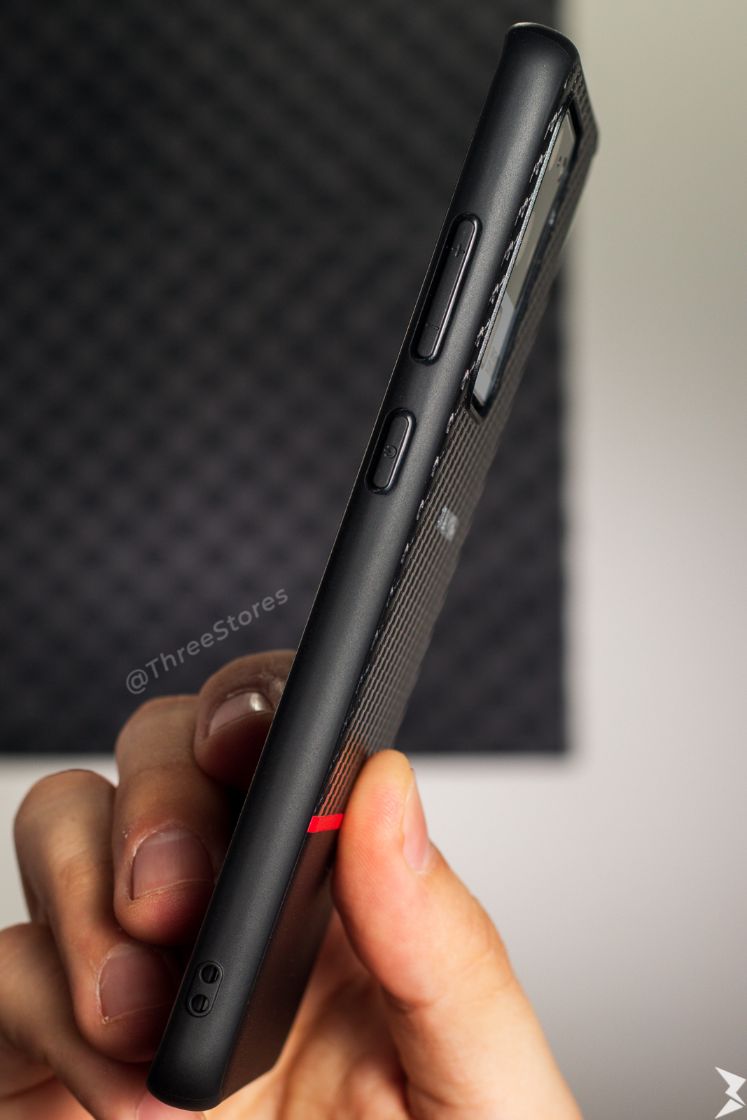 2022-06-12 Black Fiber Protective Case Samsung OUTPU FB-30