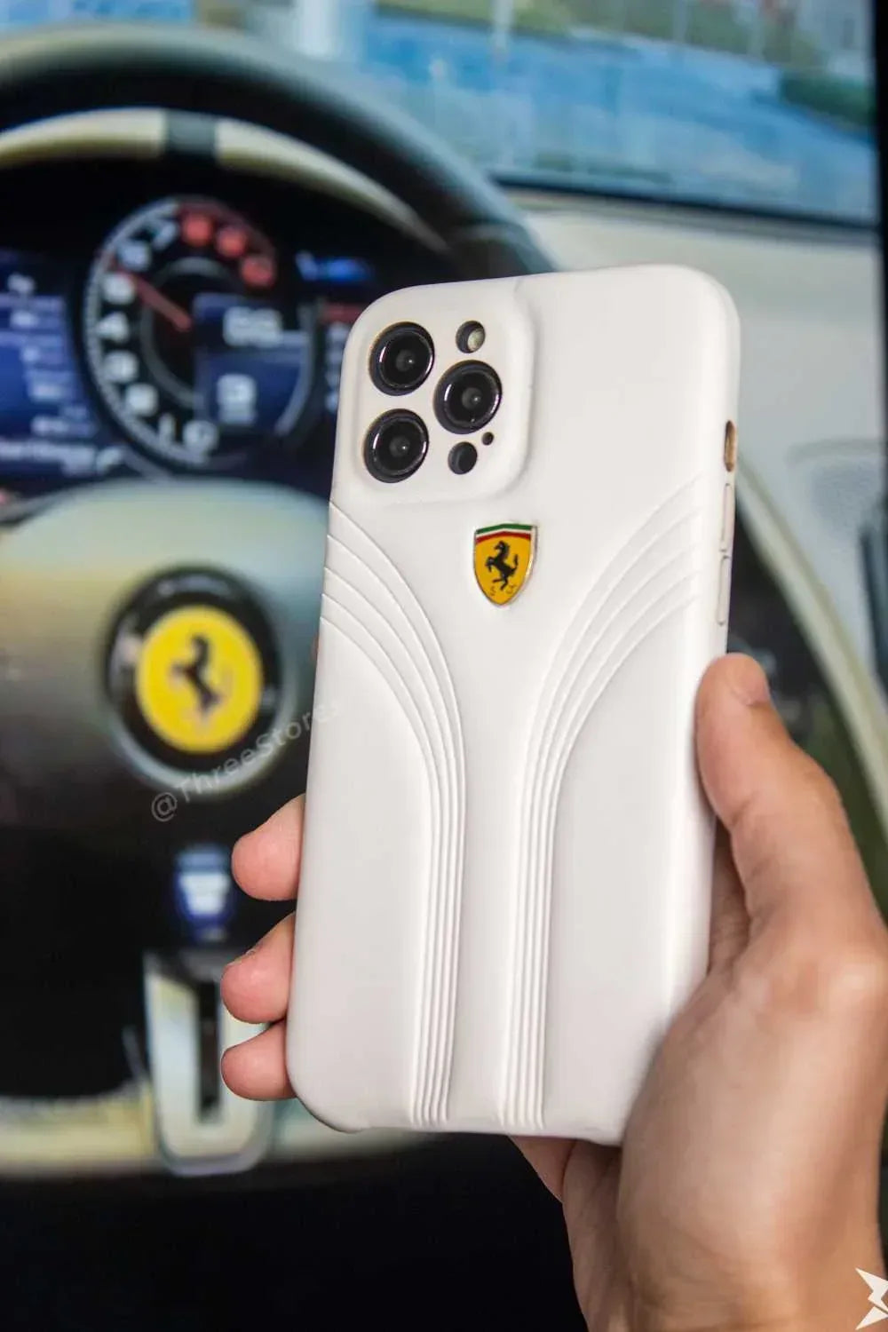 Ferrari Leather Case iPhone 12 Pro - Three
