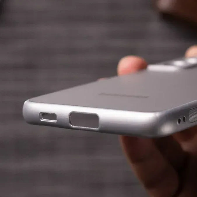 Skyfall Shockproof Case Samsung S22 - Three