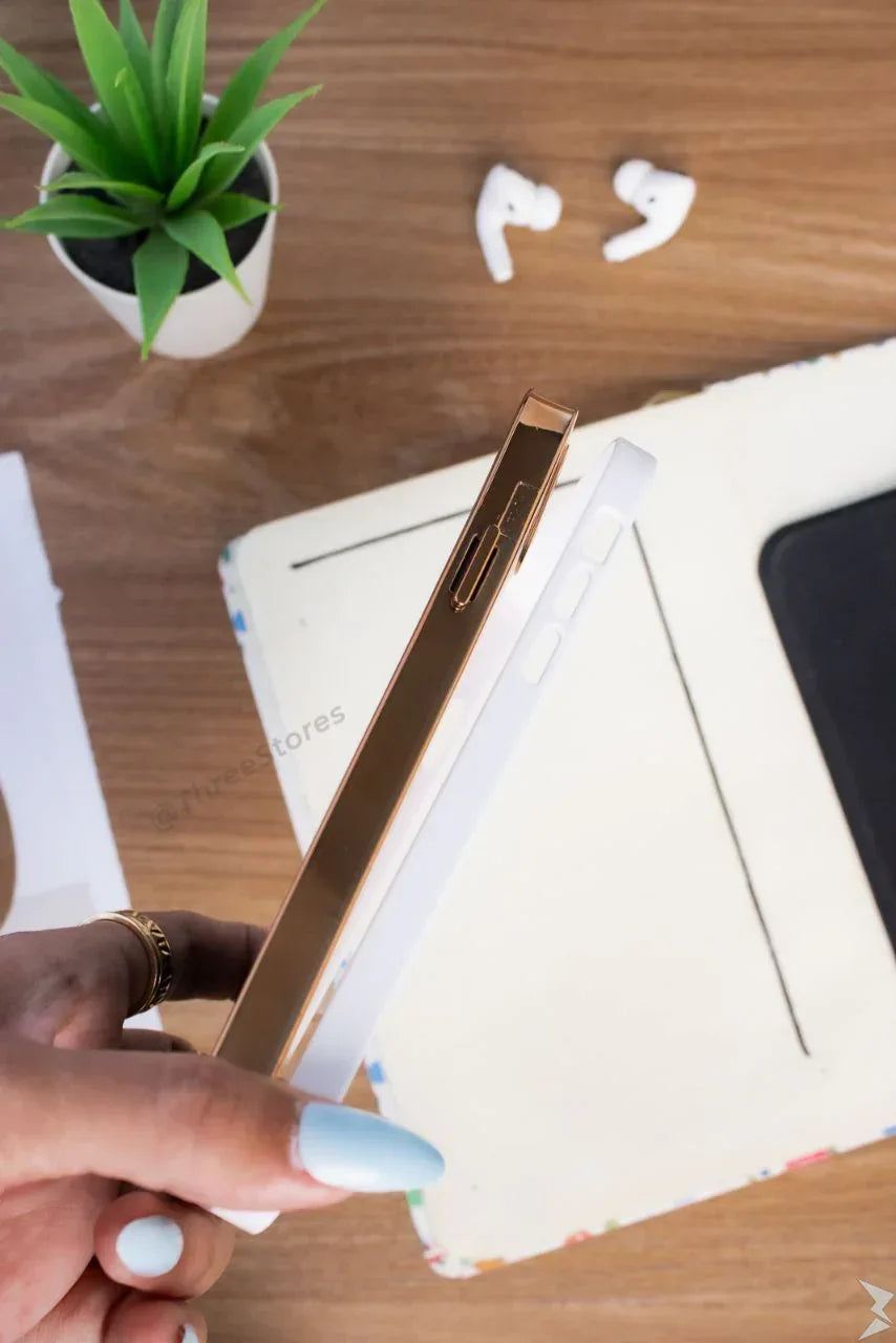 New Opus Premium Case iPhone XR - Three