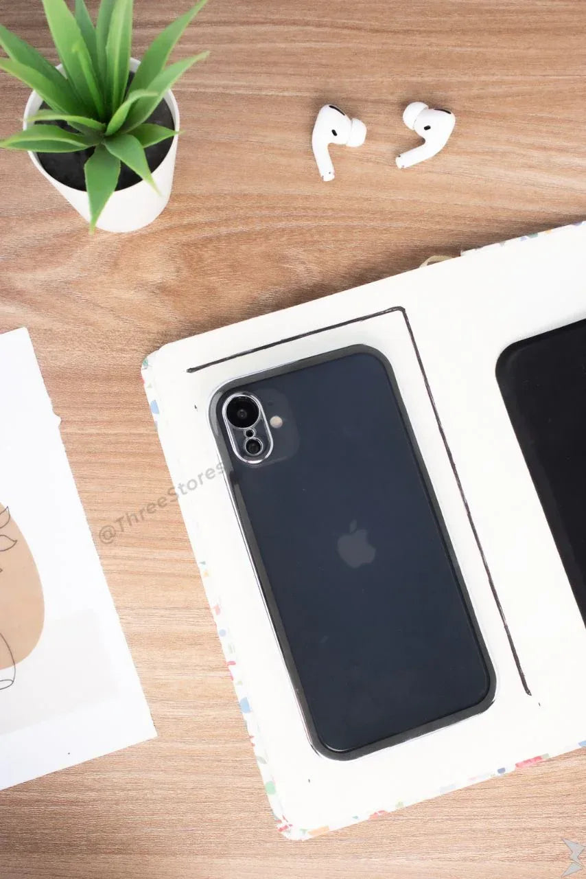 New Opus Premium Case iPhone XR - Three