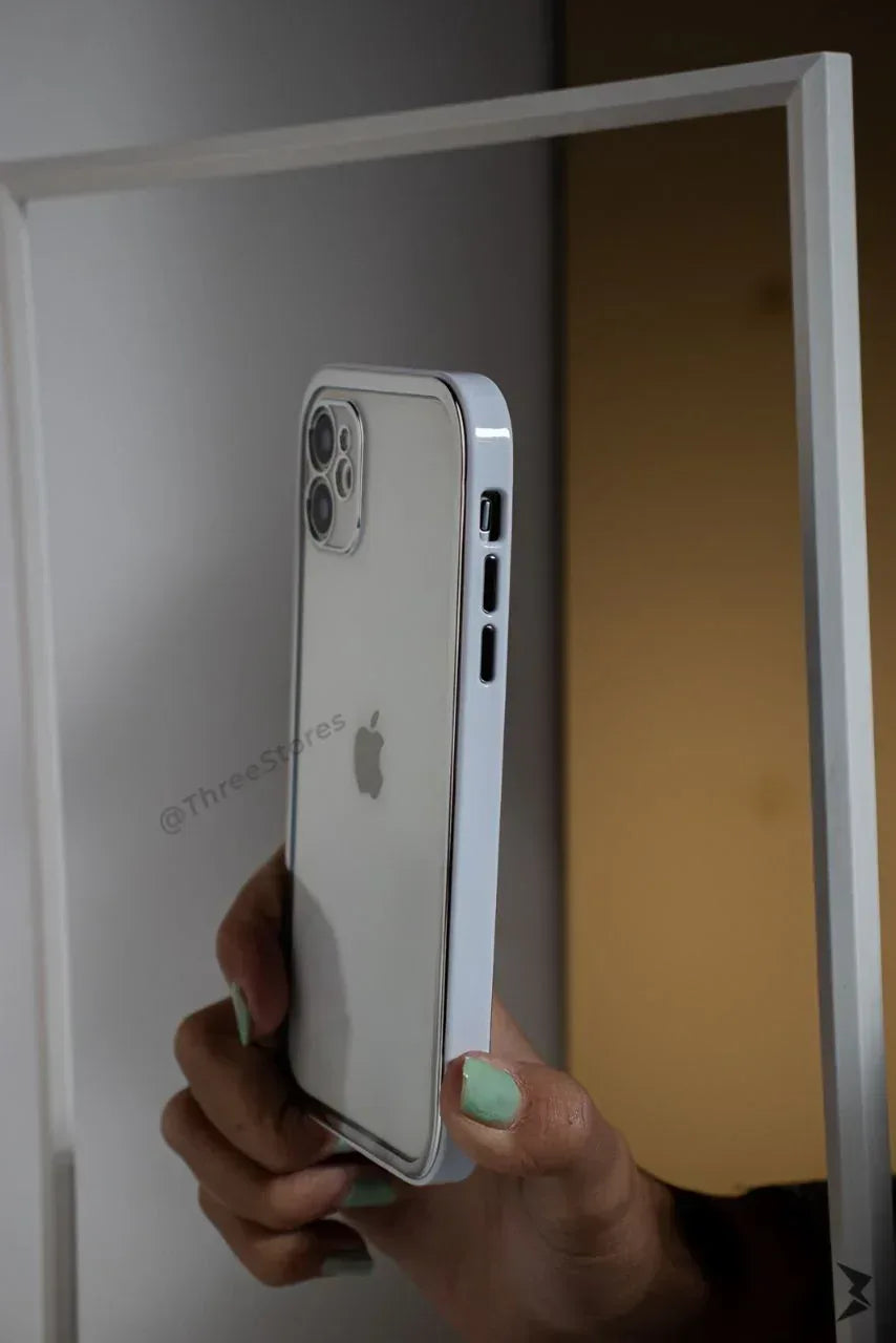 New Opus premium case iPhone 11 - Three