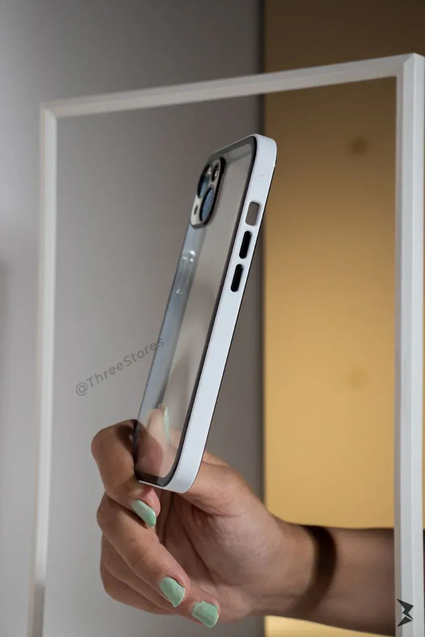 New Opus premium case iPhone 13 - Three