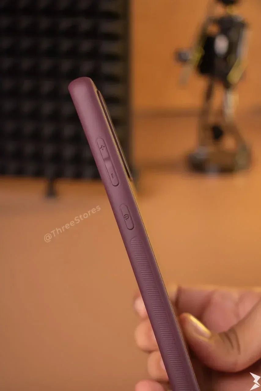 Skyfall Shockproof Case Samsung A33 - Three