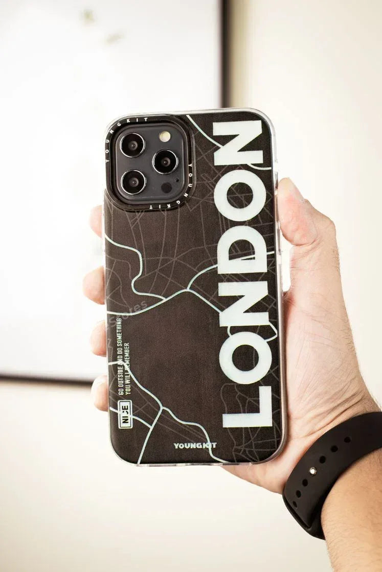 Q Series Youngkit Case iPhone 12 Pro Max - Three