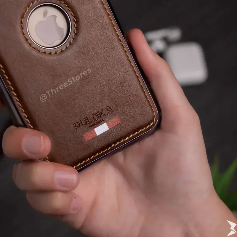 Puloka HandMade Leather Case iPhone 11 - Three