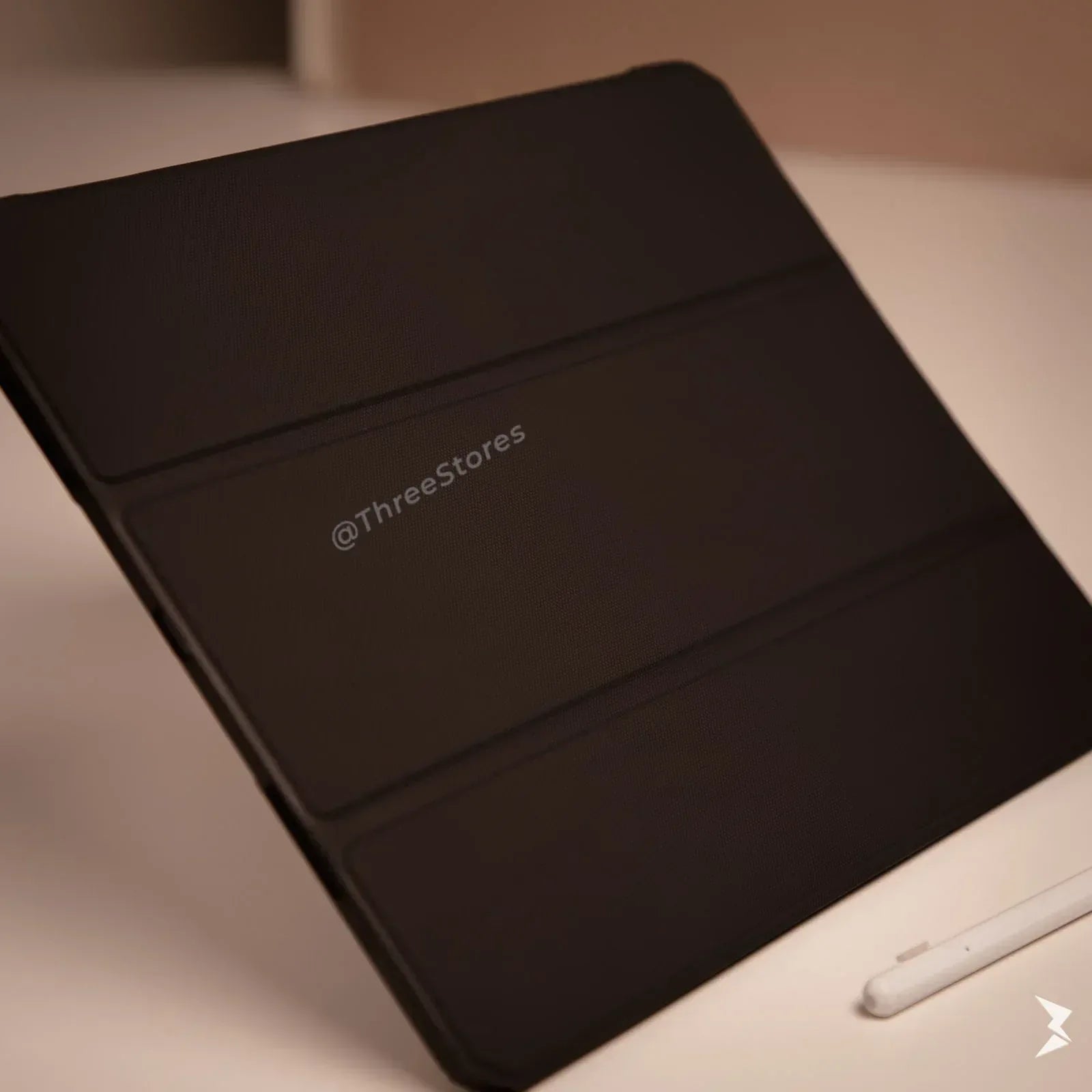 Dux Ducis Toby Series Shock Proof Case iPad Air 10.9 - Three