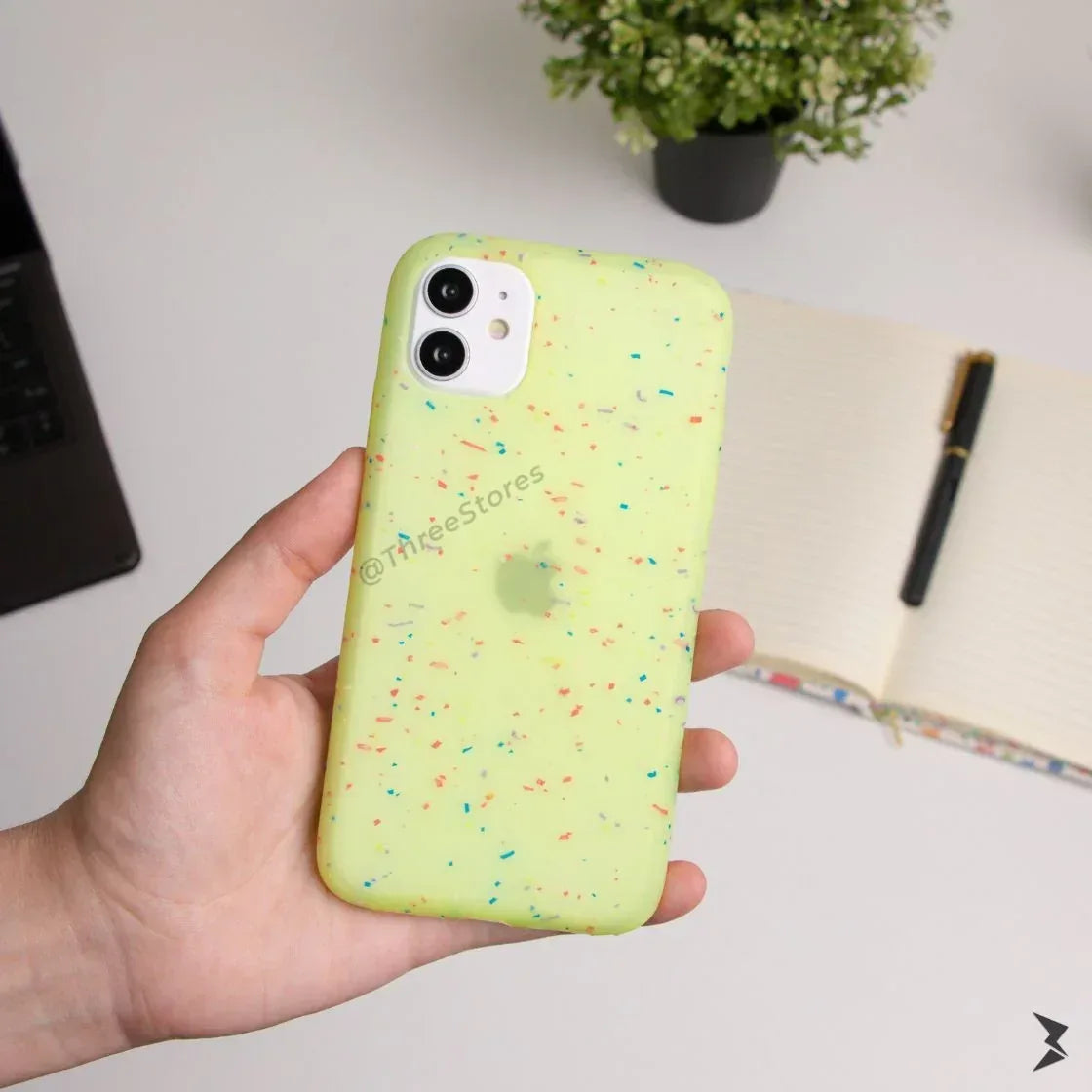 Sprinkle Transparent Case iPhone 11 - Three