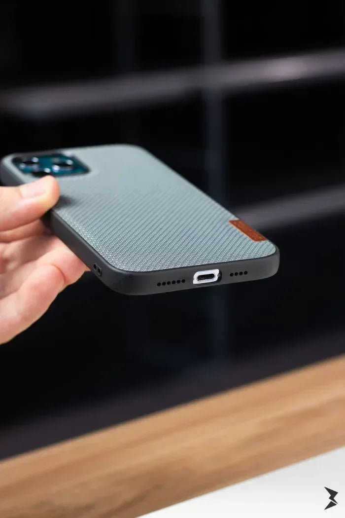 Fino Dux Ducis Fabric Case iPhone 12 Pro Max - Three