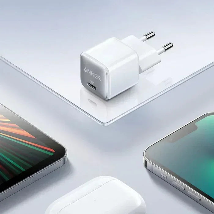 Anker 511 Charger Nano Pro II 20W - Three