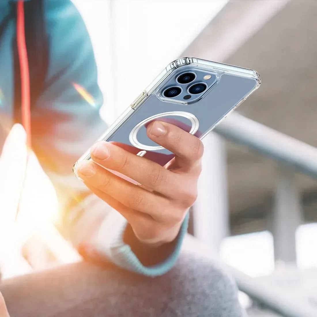 MagSafe Transparent Silicone Case iPhone 13 Pro - Three