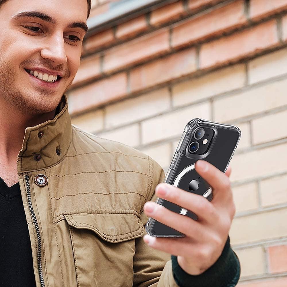 Transparent Magsafe Case iPhone 11 - Three