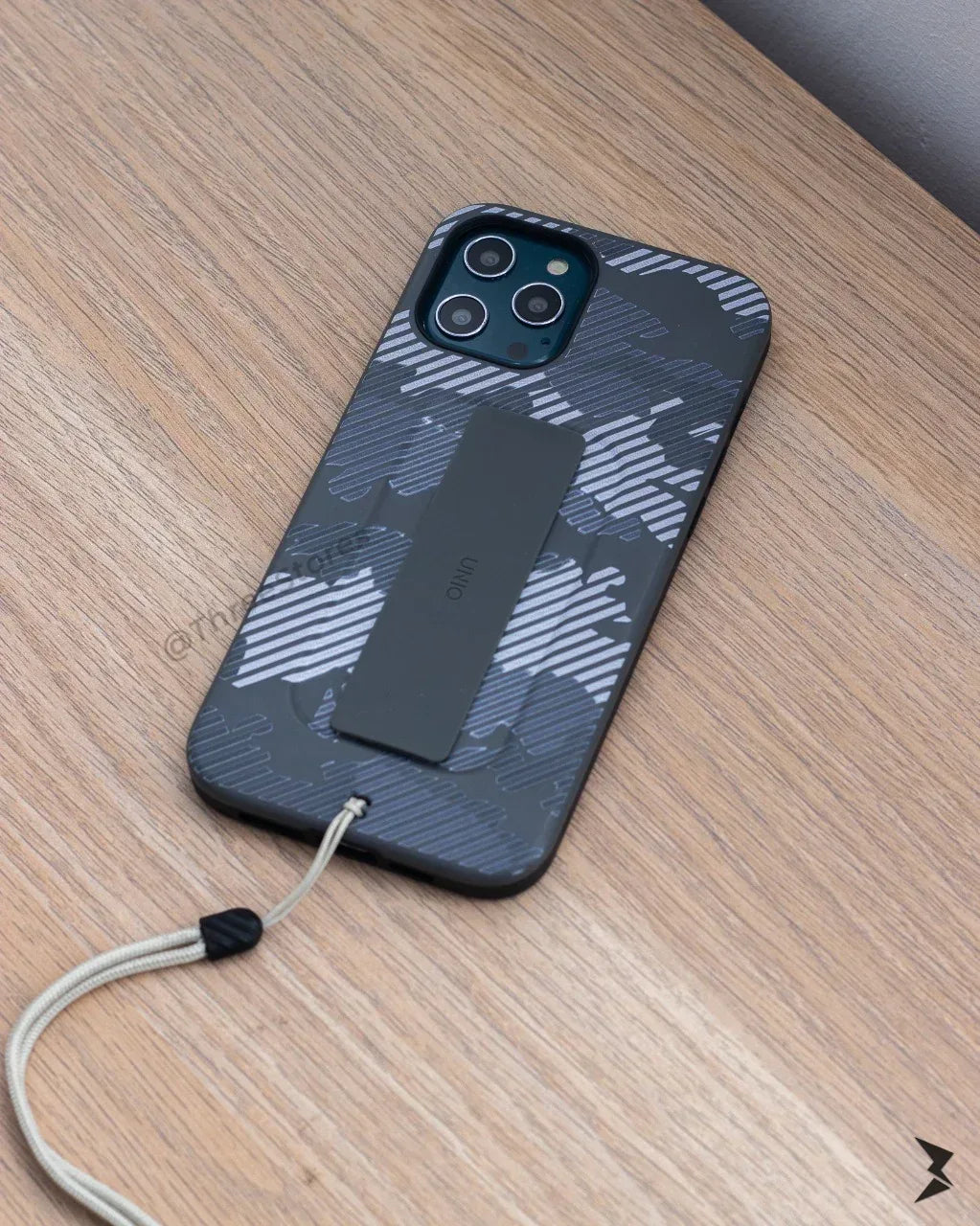 Uniq Heldro Army Case iPhone 12 Pro Max - Three
