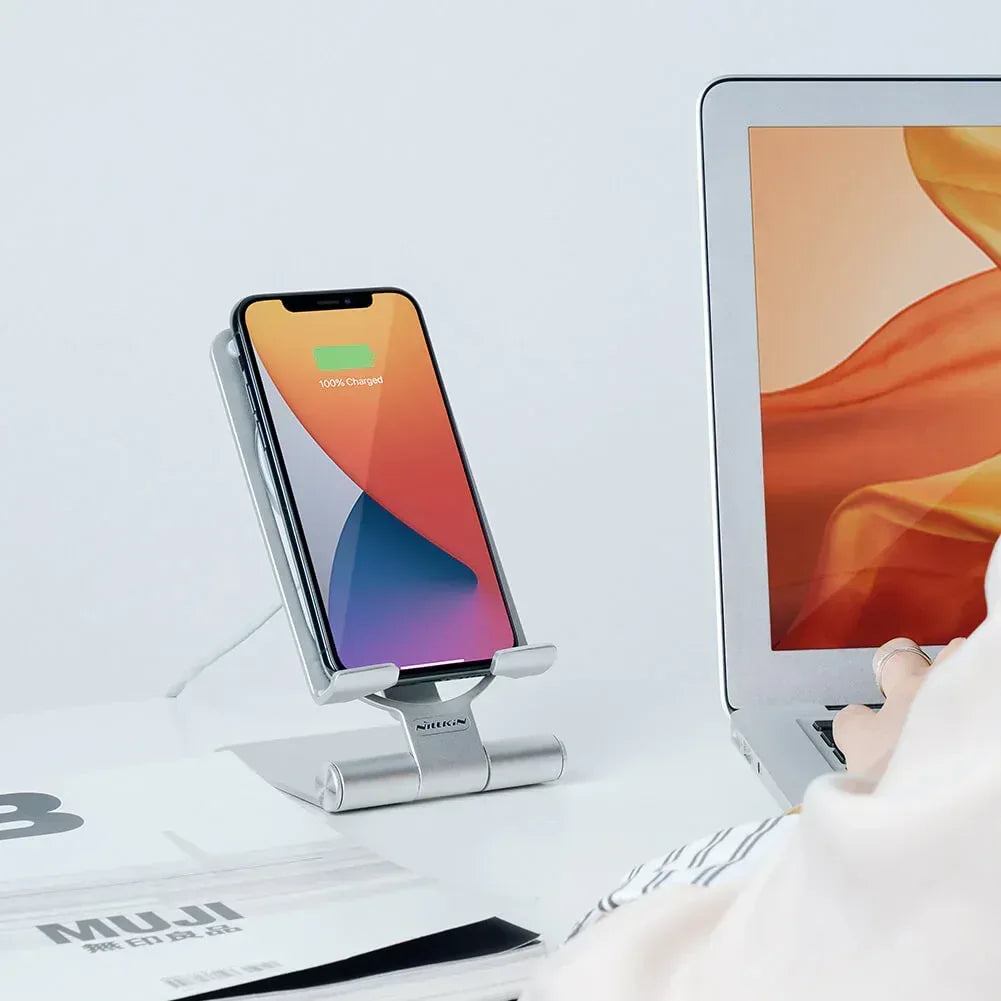Nillkin PowerHold Mini Wireless Charging Stand - Three