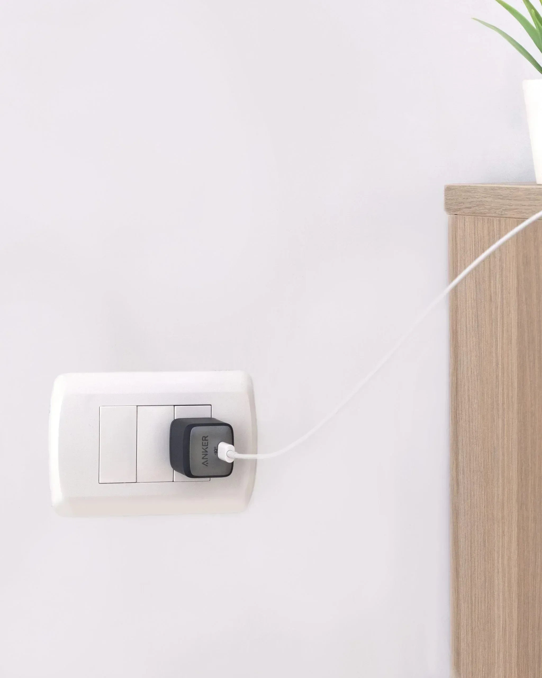 Anker Wall Charger Nano II 30W - Three