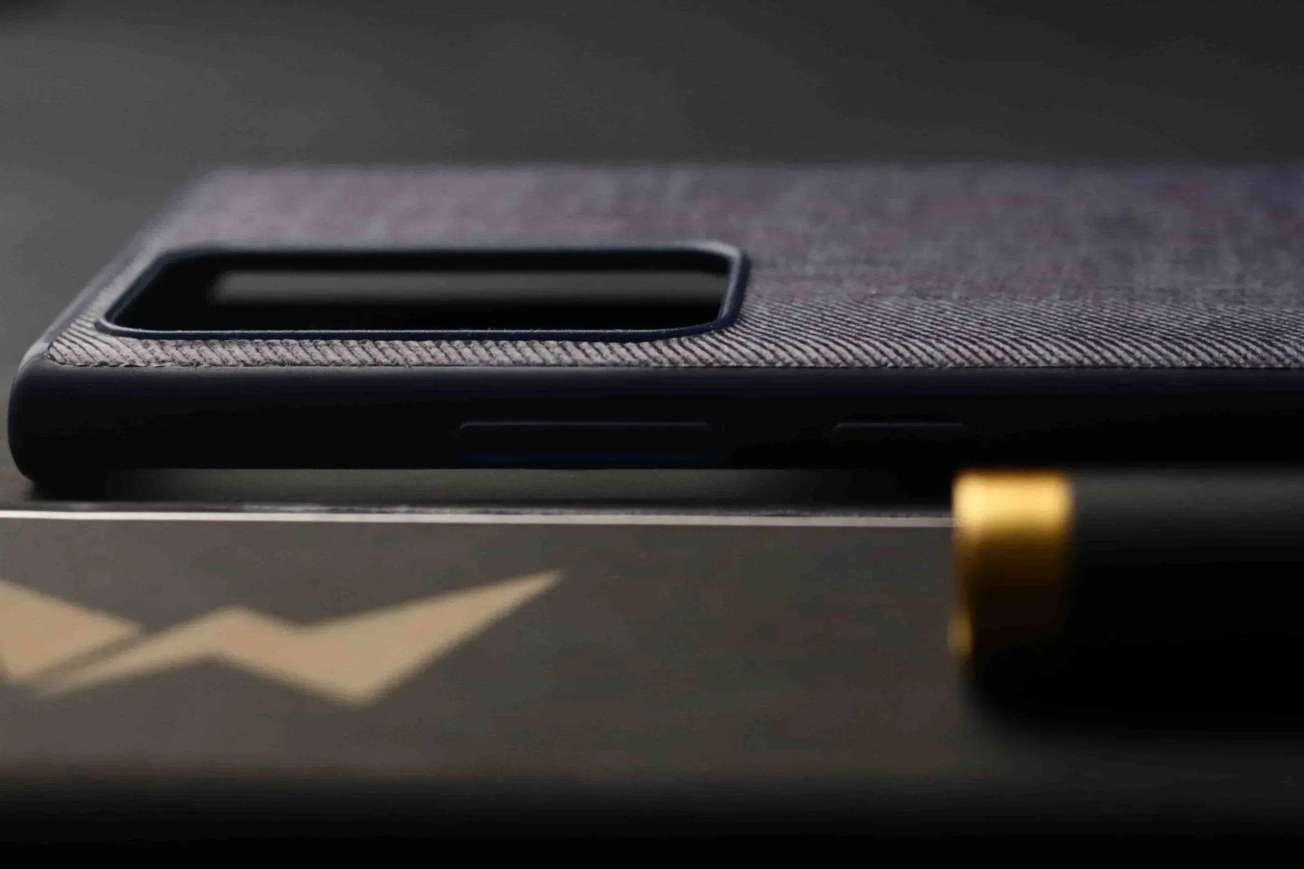 Santa Virtuoso Leather Case Samsung Note 20 Ultra - Three