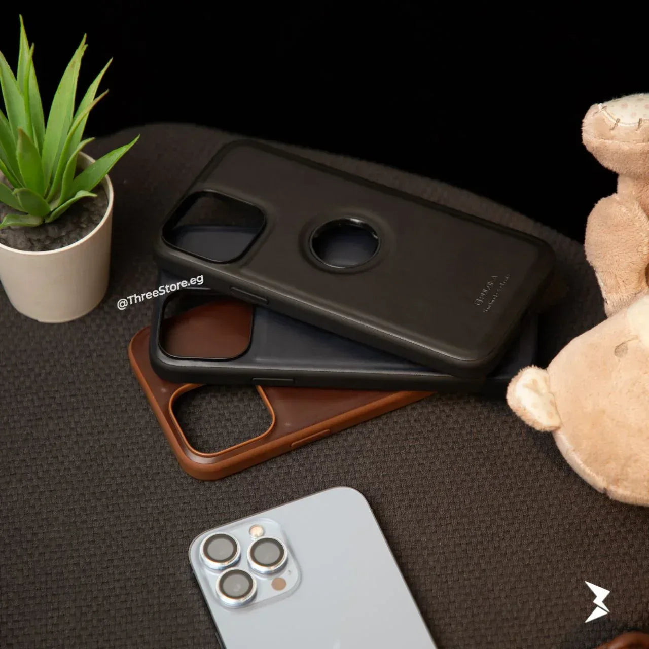 Puloka Leather Line Case iPhone 11 Pro Max - Three