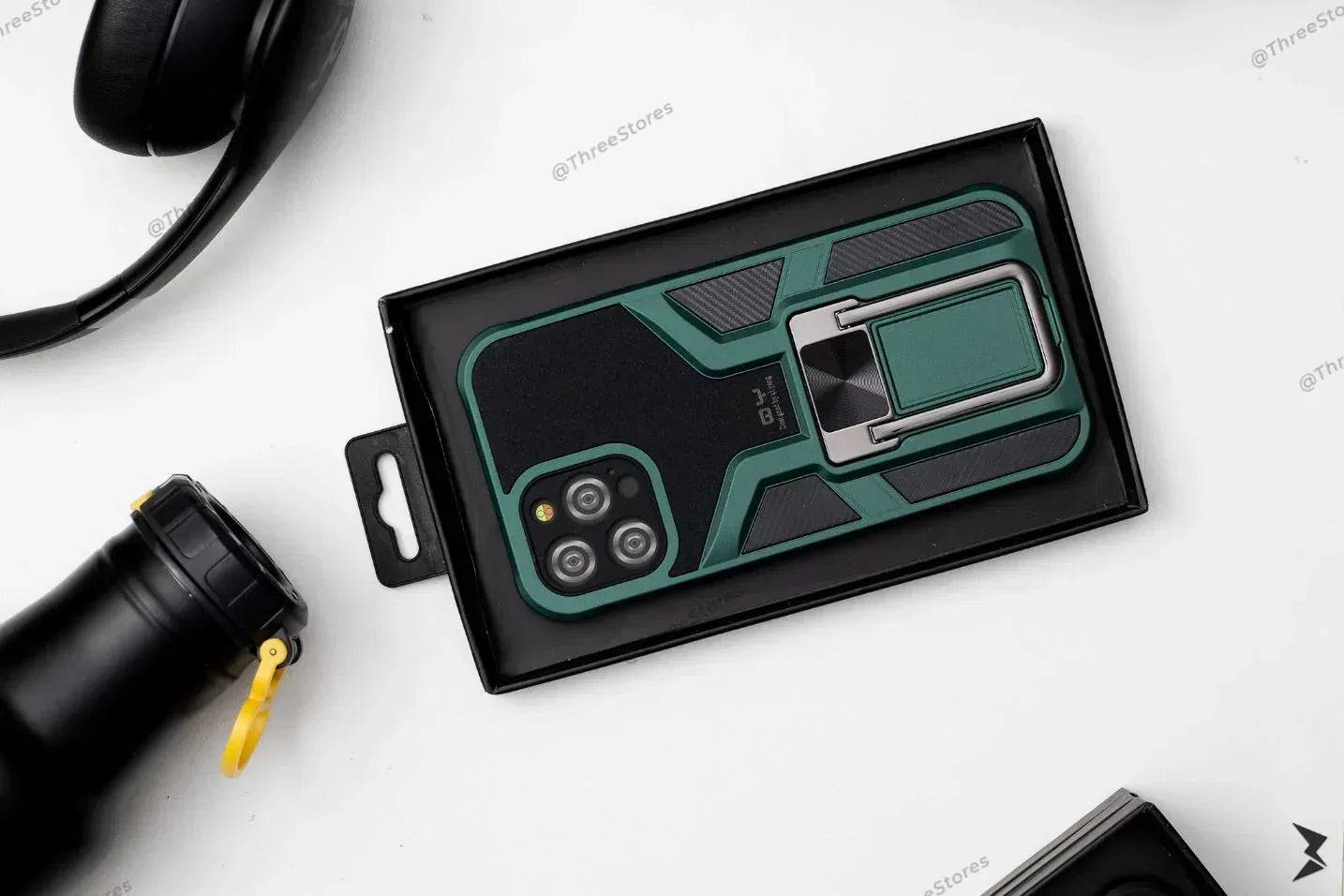 QY Stand Protector Case iPhone 12 Pro Max - Three