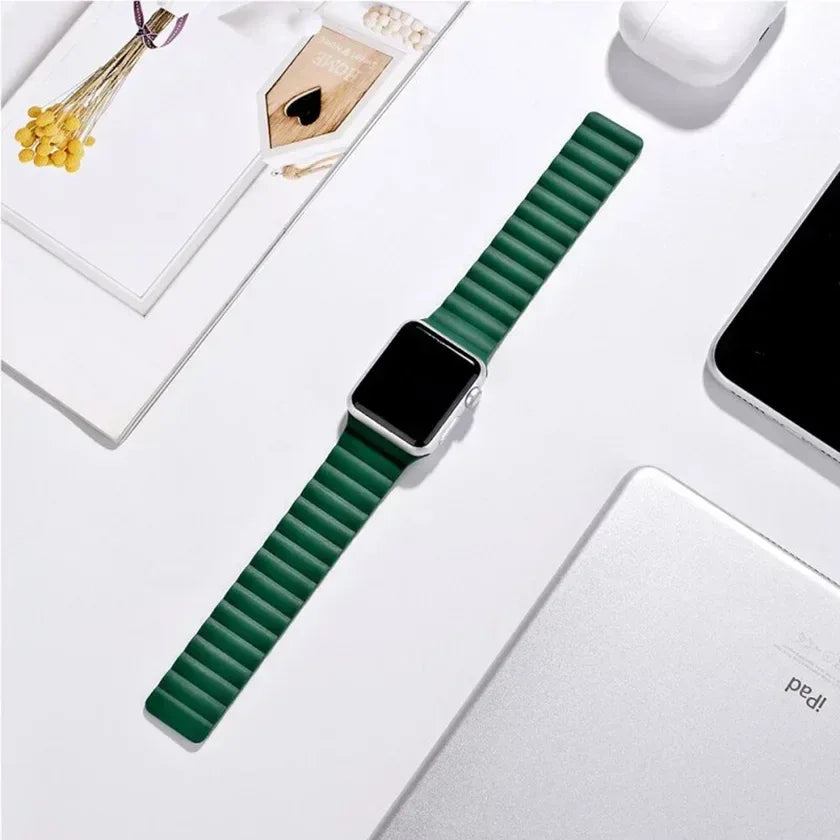 Santa Magnetic Band For Apple Watch - Three