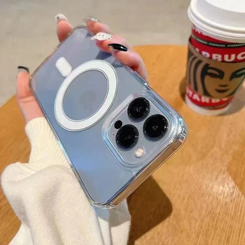 Transparent Magsafe Case iPhone 12 / 12 Pro - Three