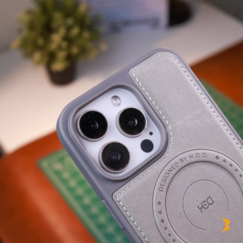 HDD Leather Dots Magsafe Case iPhone 15 Pro Max