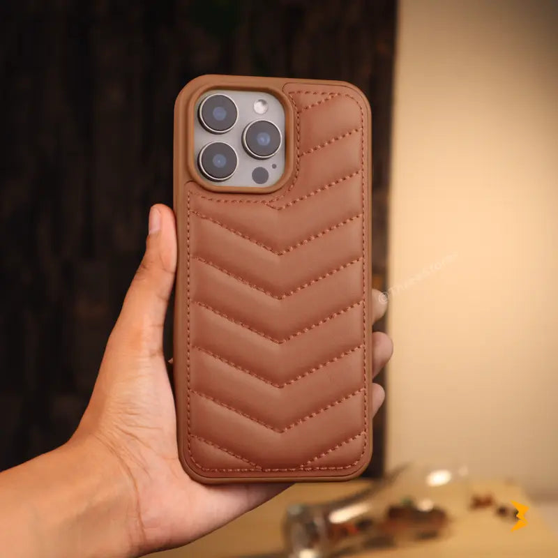 Armox Bump Leather Case iPhone 15 Pro Max