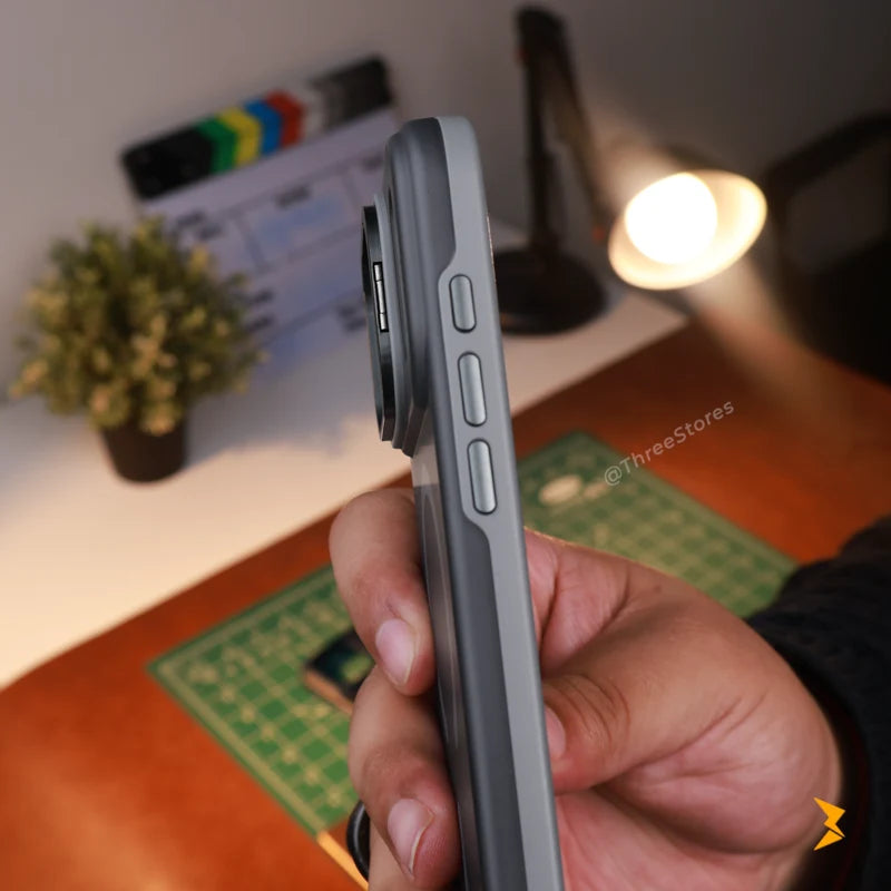 Copra Frosted Magsafe Case iPhone 17 Pro Max