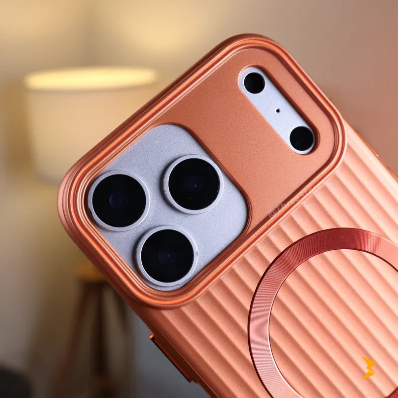 Geometric Stripes Magsafe Case iPhone 17 Pro Max