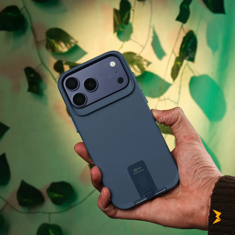 Qi Premium TPU Stand Case 17 Pro Max