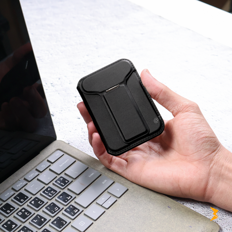 Stand Pocket Magsafe Wallet