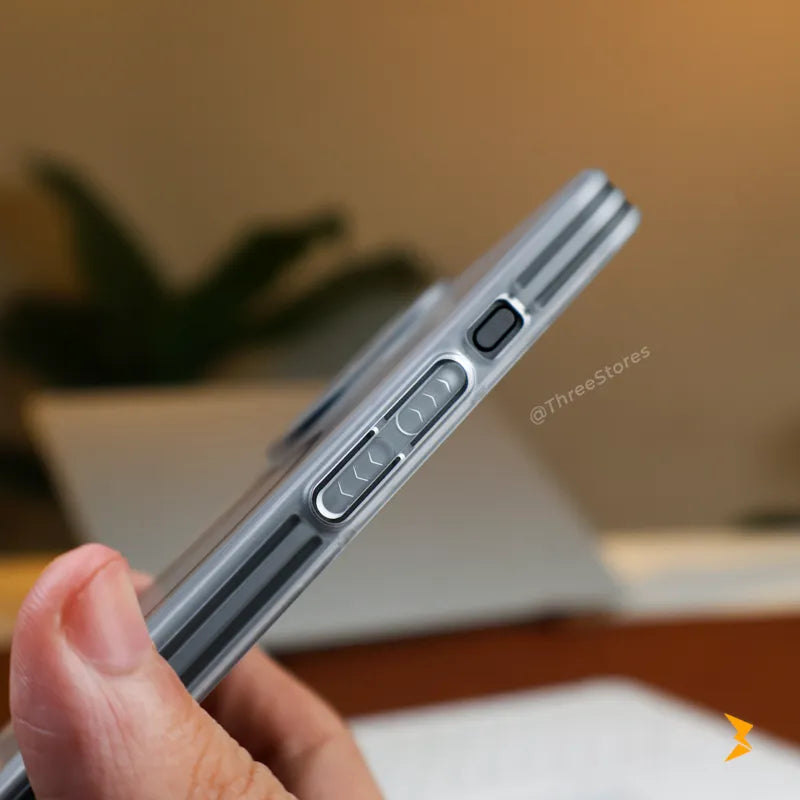 Polar Frosted Stand Magsafe Case iPhone 17