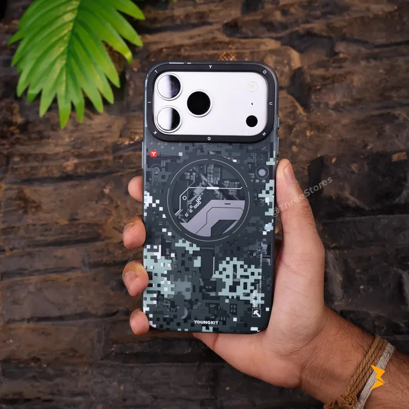 Cyber Camo TPU Magsafe Case iPhone 17 Pro Max