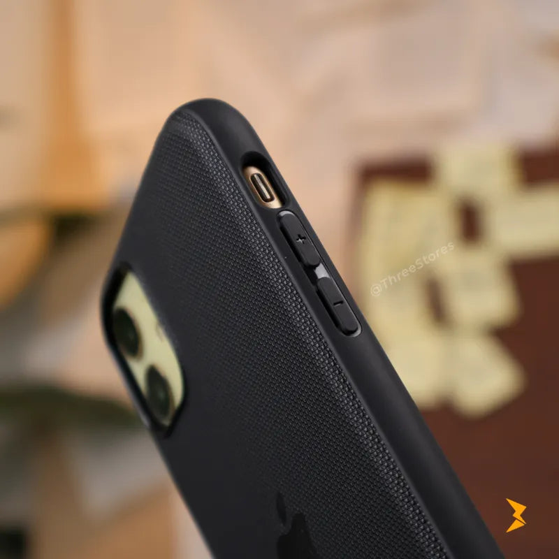 Slim Woven Case iPhone 11