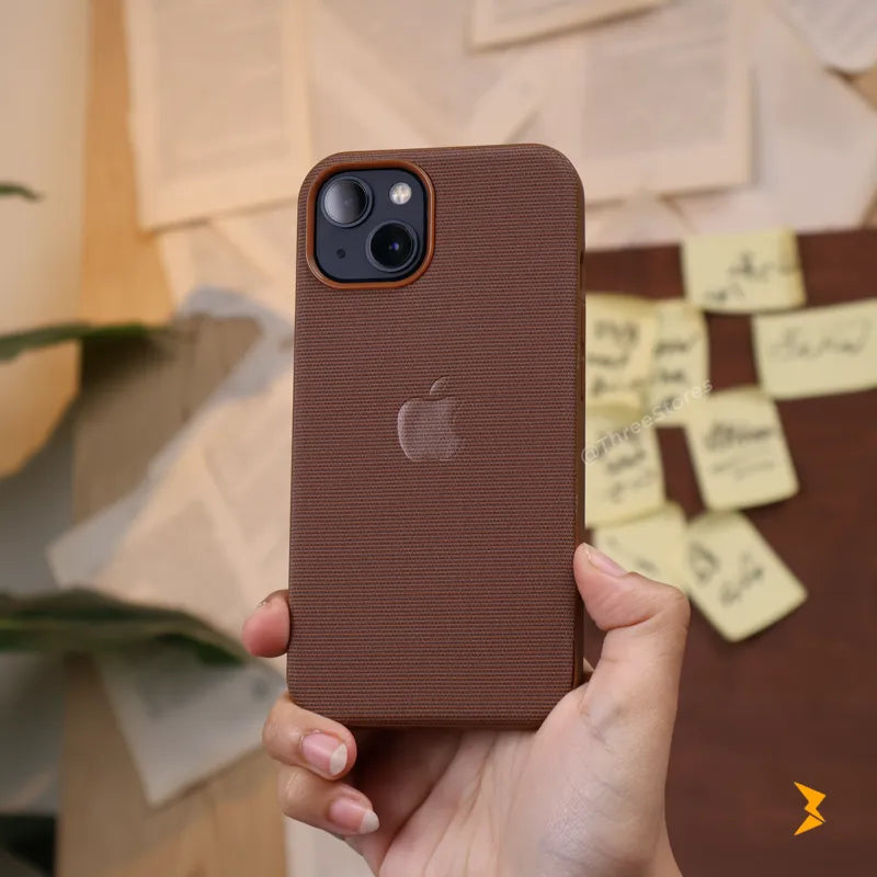 Slim Woven Case iPhone 15