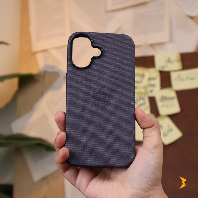 Slim Woven Case iPhone 17