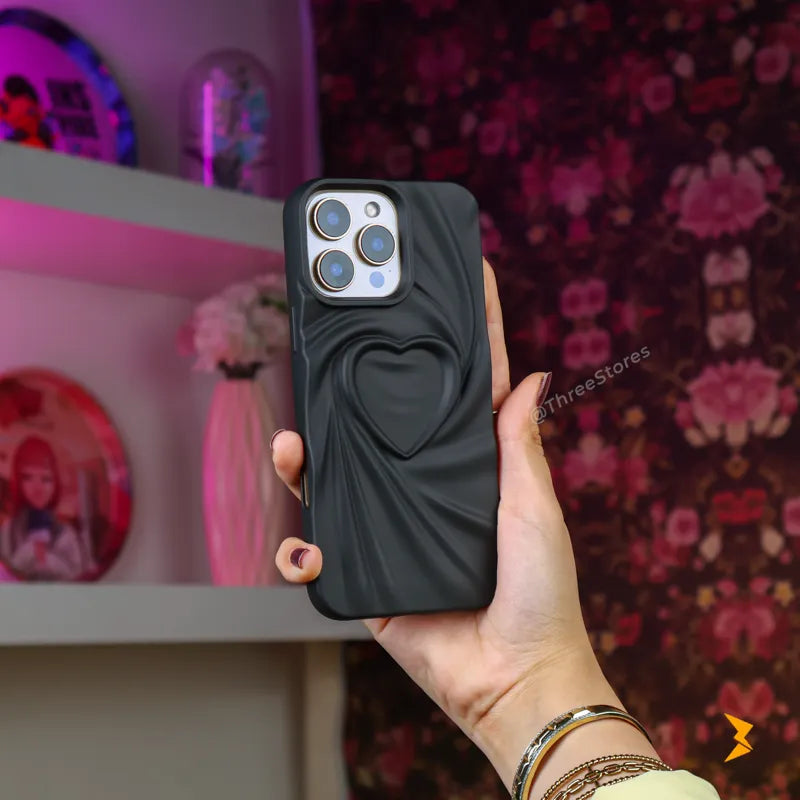 HeartWeave Case iPhone16 Pro Max