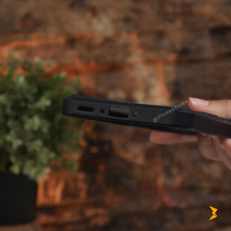 MaxMorph TPU Stand Case Samsung A56