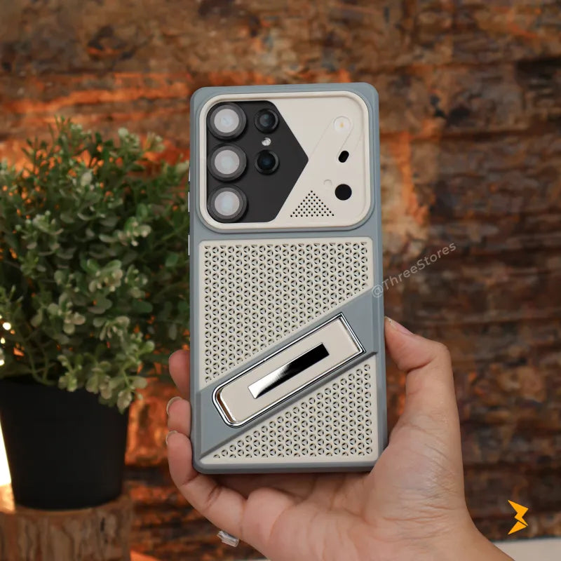 MaxMorph TPU Stand Case Samsung S24 Ultra