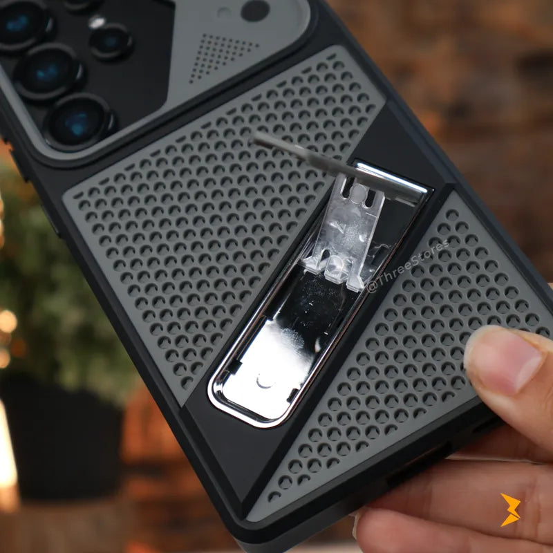MaxMorph TPU Stand Case Samsung S24 Ultra