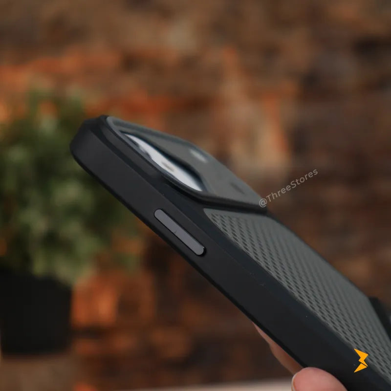 MaxMorph TPU Stand Case iPhone 11