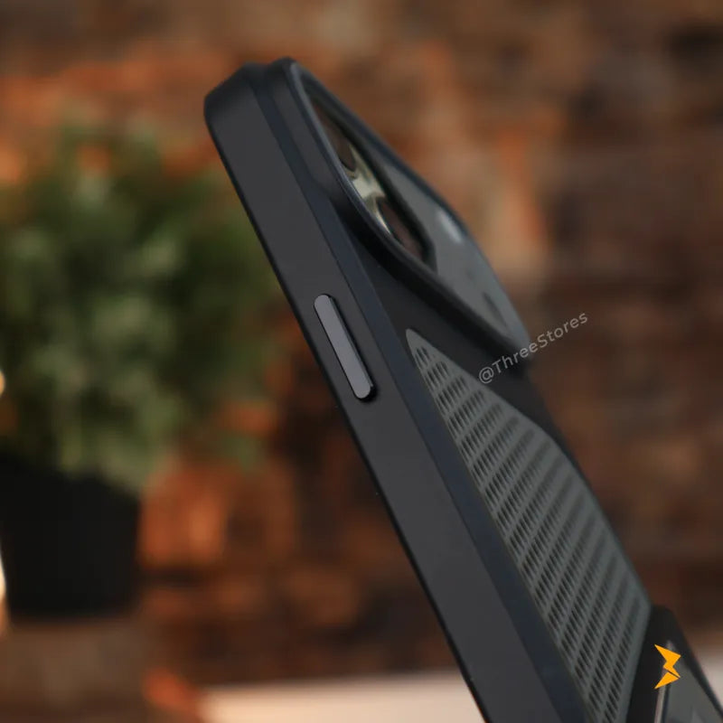 MaxMorph TPU Stand Case iPhone 13/14