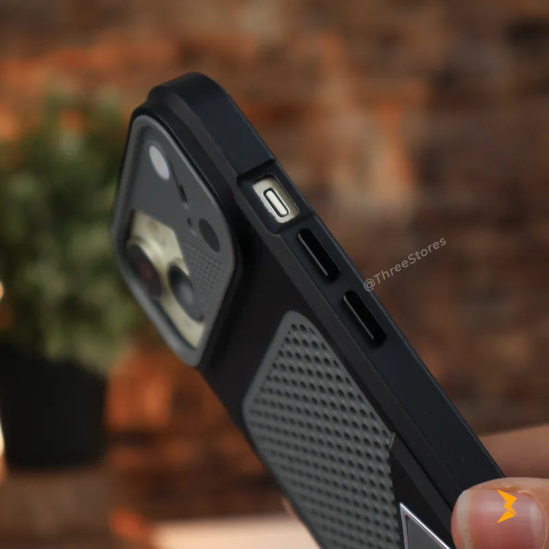 MaxMorph TPU Stand Case iPhone 13/14
