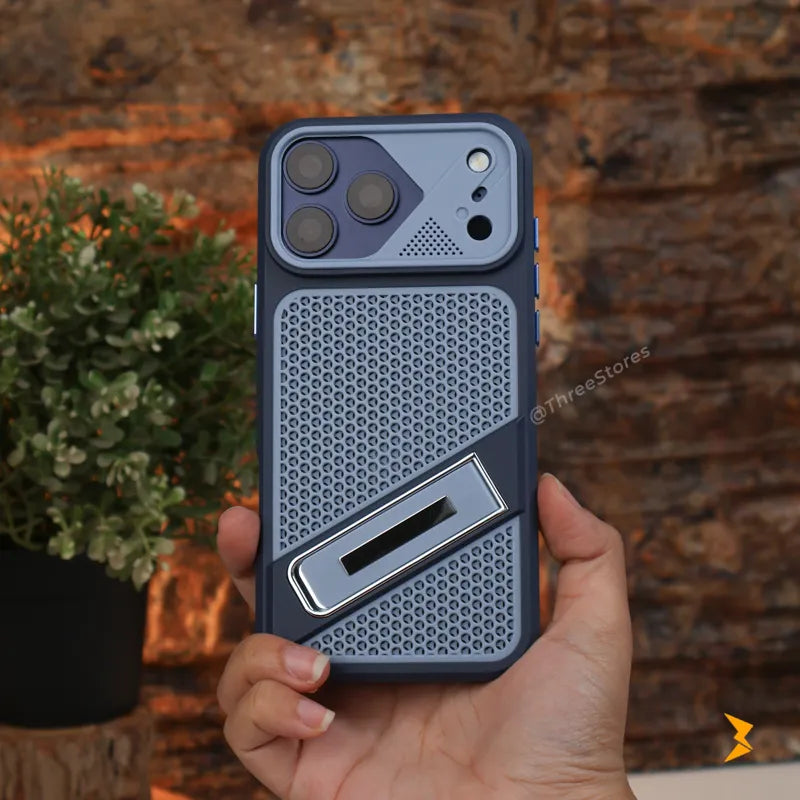 MaxMorph TPU Stand Case iPhone 17 Pro Max