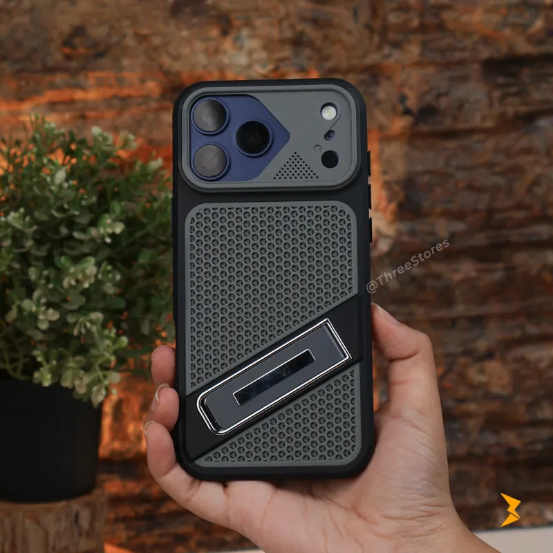 MaxMorph TPU Stand Case iPhone 17 Pro Max