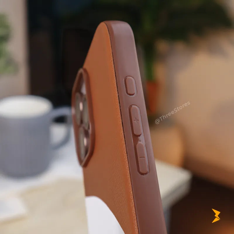 Crescent Leather Case iPhone 13 Pro