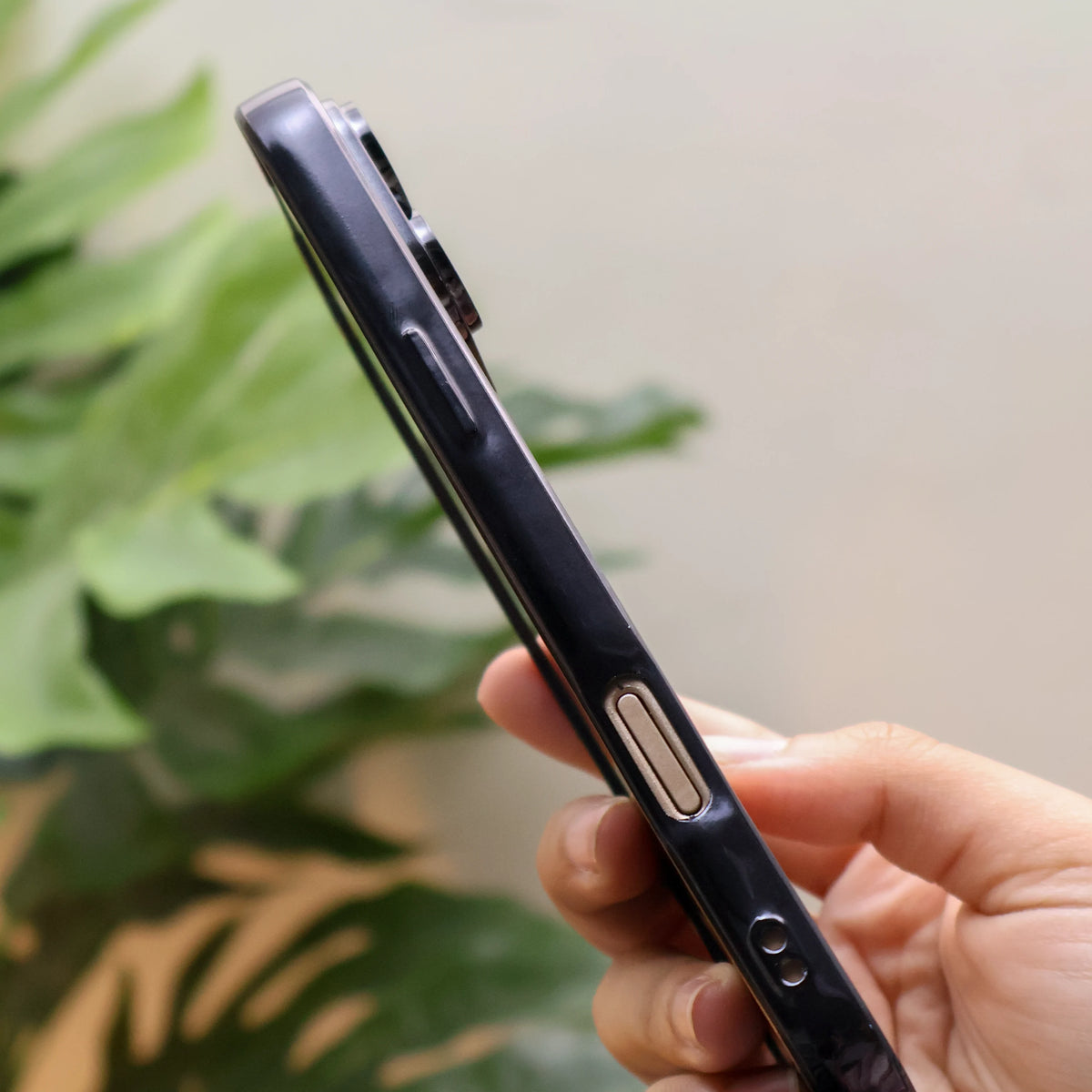 Glossy Magsafe Camera Protectionb Case iPhone 15 Pro Max