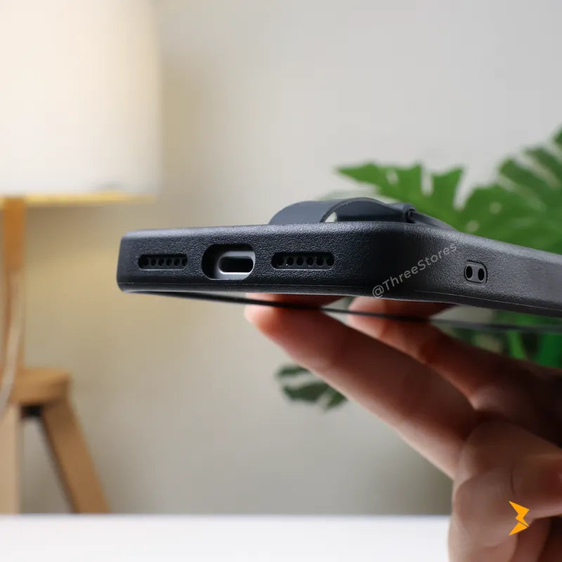 Trekker TPU Stand Magsafe Case iPhone 17 Pro Max
