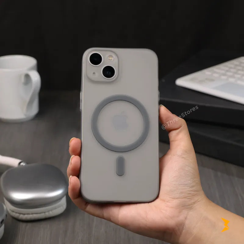 Ultra Lite Silicone Magsafe Case iPhone 15