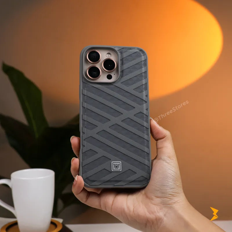 Bear TPU Case iPhone 16 Pro Max